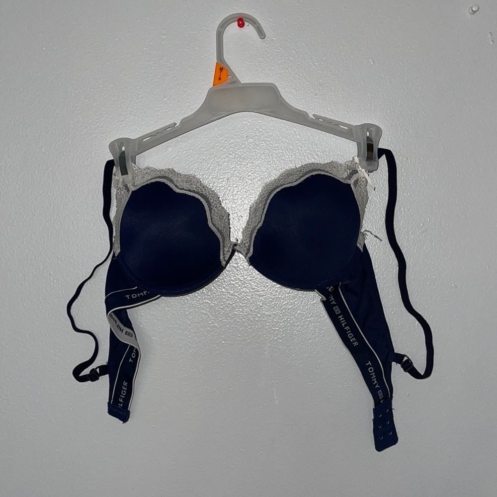 Tommy Hilfiger Lace Push Up Bra